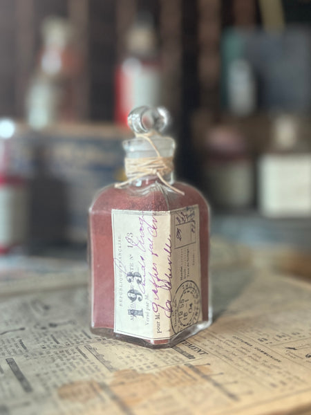 Apothecary bottle-earthy pink pigment-P.rose5-193