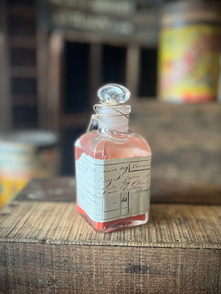 Apothecary bottl- red pigment-PR0143