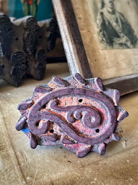 Antique Indian Wooden Block Print Stamp – Sunburst Paisley Motif - IND 36